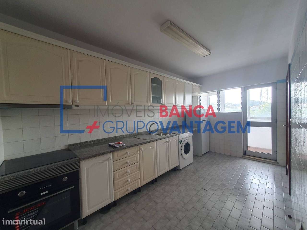 Apartamento, para venda, Vila Nova de Gaia - Vilar de Andorinho - Grande imagem: 5/13