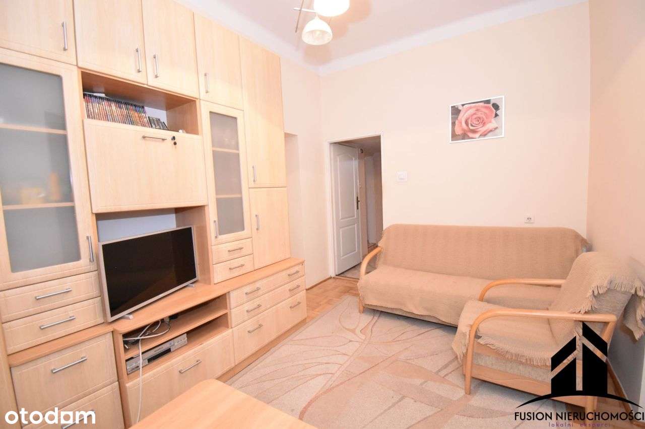 Przestronny dom z potencjałem-idealny dla rodziny-4