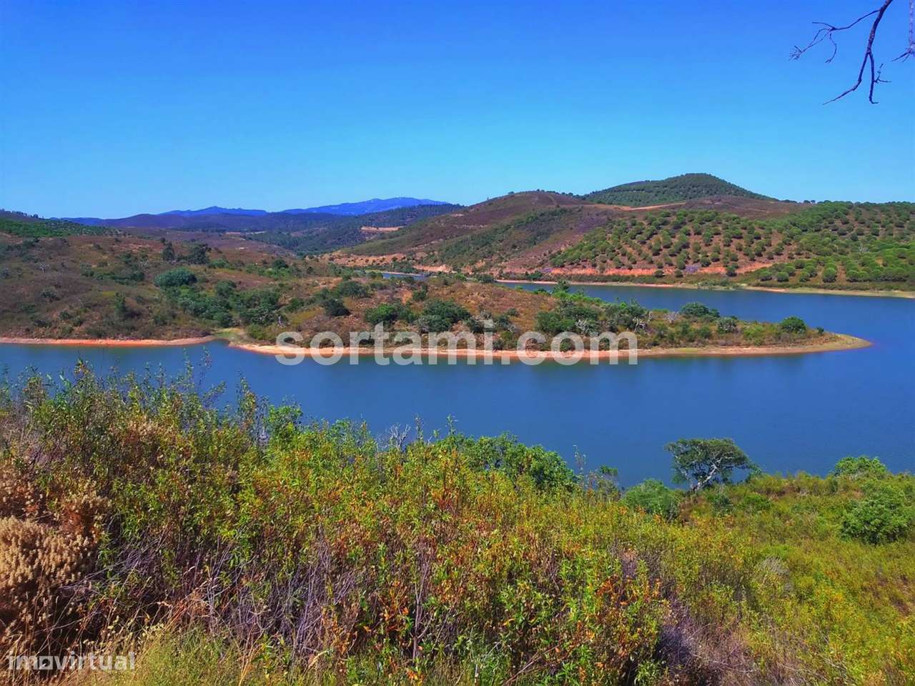 Terreno Para Construção  Venda em Bensafrim e Barão de São João,Lagos - Grande imagem: 3/4