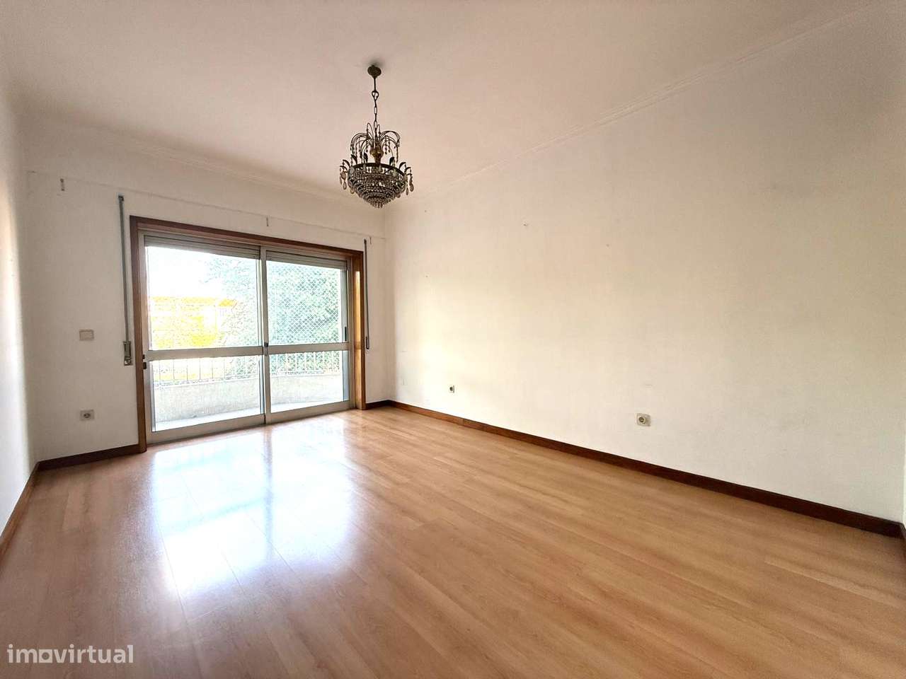 Apartamento T2 c/ terraço no Centro de Ovar-14
