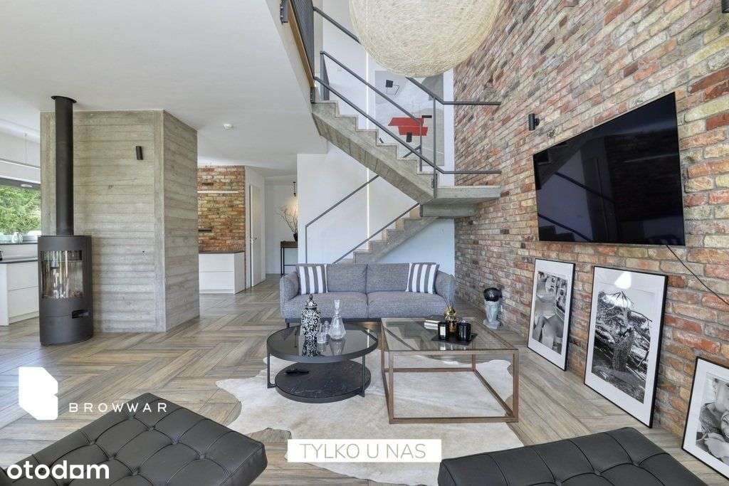 Nowoczesny dom z garażem i przestronnym ogrodem - Pełny obrazek: 1/20