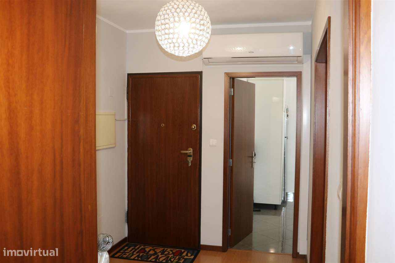Apartamento T2 Venda em Lustosa e Barrosas (Santo Estêvão),Lousada-3
