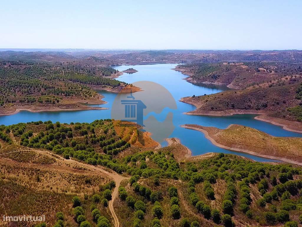TERRENO COM 20 HECTARES - JUNTO AO LAGO - POSSIBILIDADE DE CONSTRUÇ... - Grande imagem: 5/60