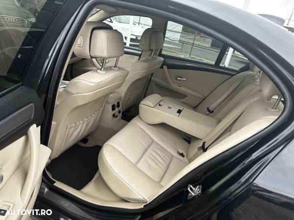 BMW Seria 5 520d Aut. Edition Exclusive - 8