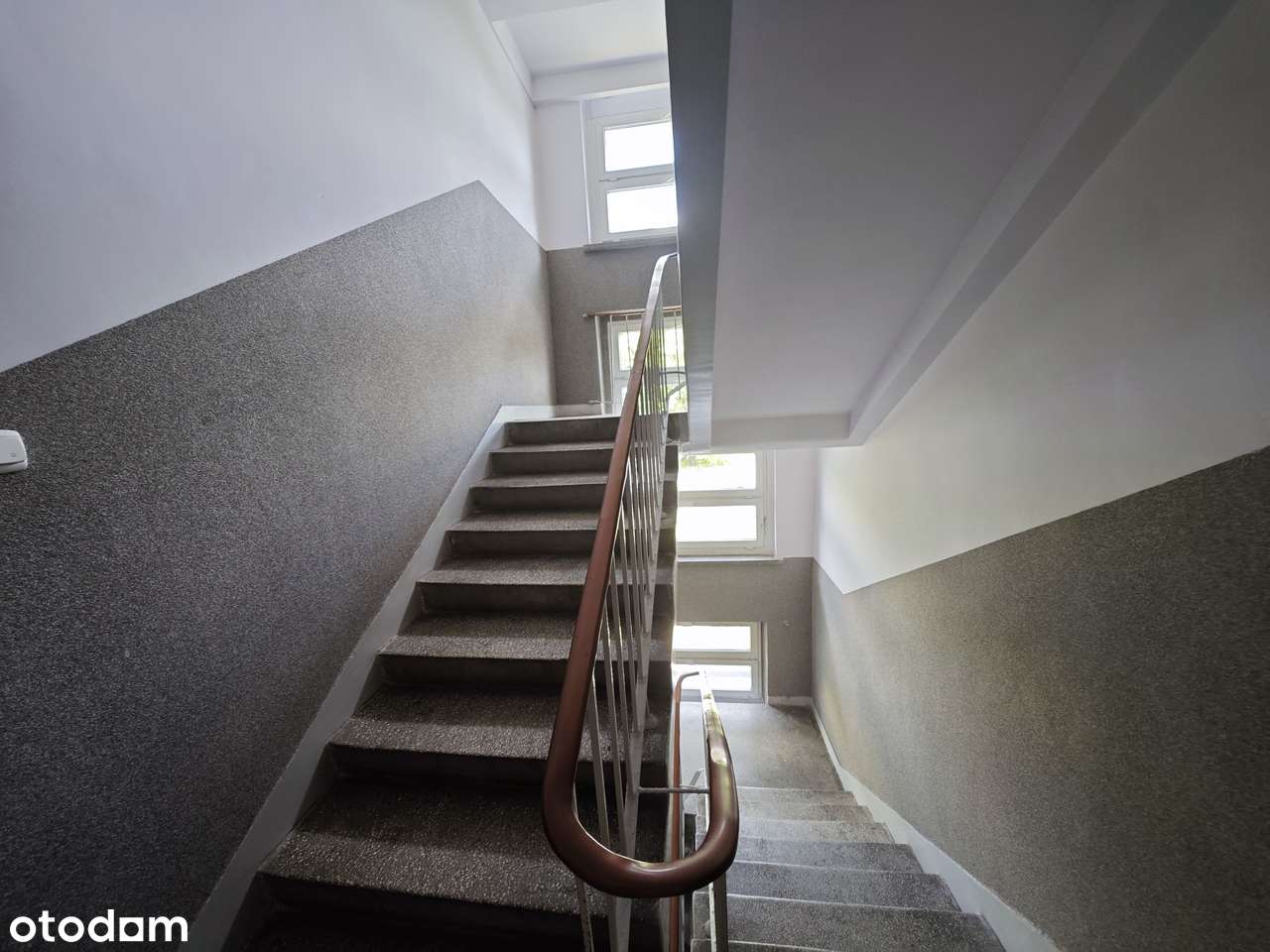 Sprzedam niedokończoną inwestycje, 3 pokoje, dobra lokalizacja,balkon-16