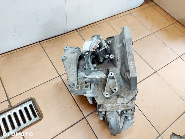 OPEL INSIGNIA A 2.0 CDTI SKRZYNIA BIEGÓW M32 55192042 - 4