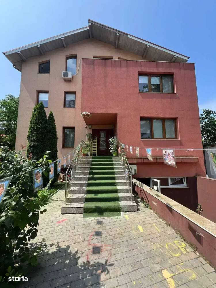 Investitie Casa De Vanzare 11 Camere Militari Metrou-Pacii Curte 600 m-0