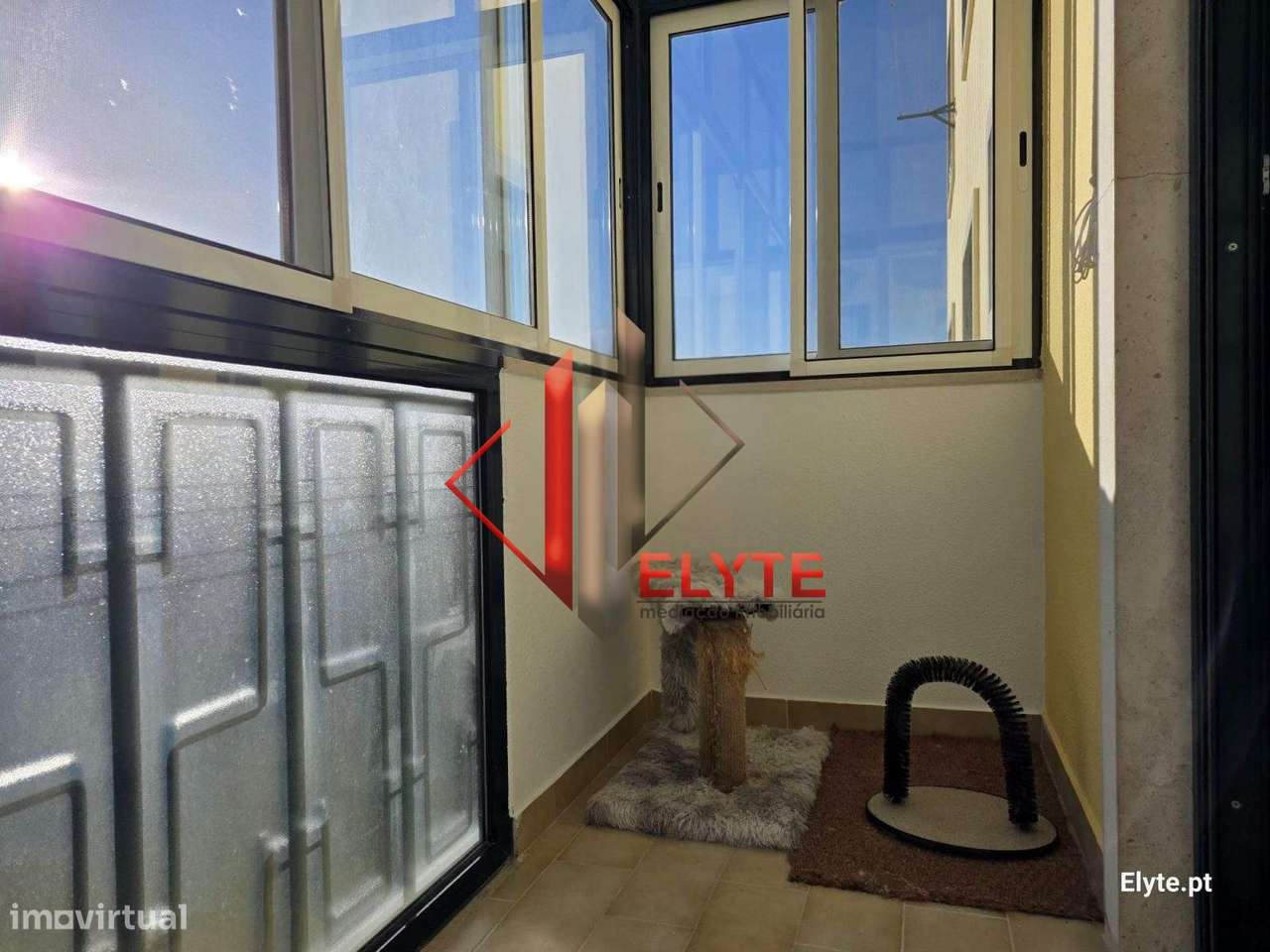 Apartamento T4 com Lugar de Garagem-8