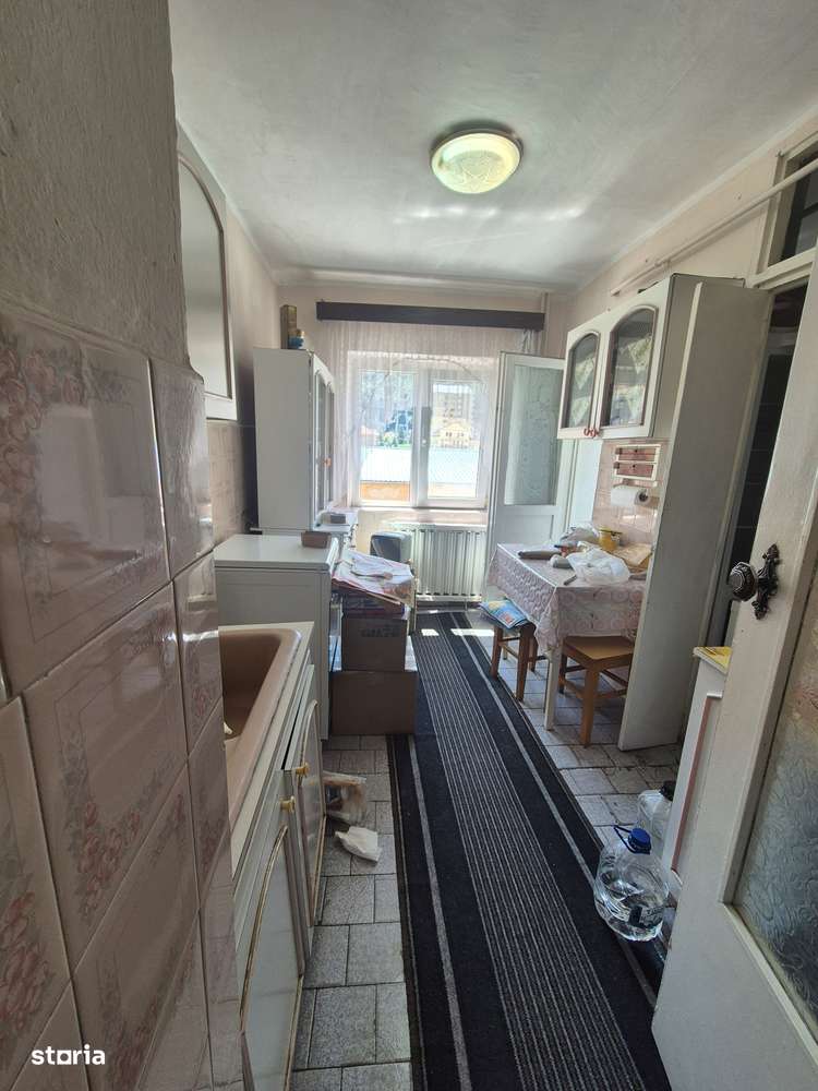 Vand apartament 3 camere Piata Sud - Imagine principală: 4/7