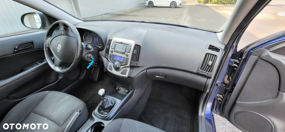 Hyundai I30 1.4 blue Comfort - 9