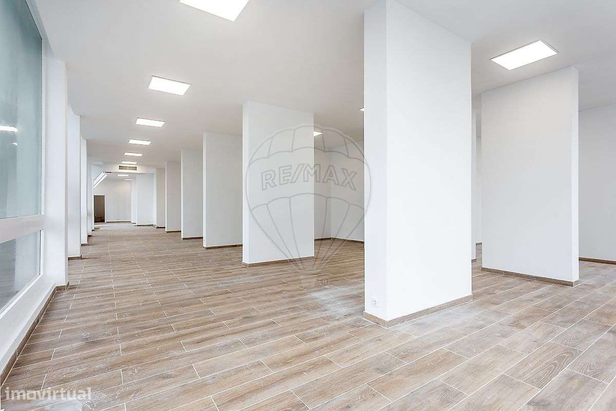 Loja  para arrendamento - Grande imagem: 4/12