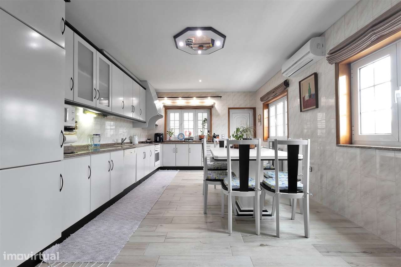 Moradia Isolada T3 Venda em São João de Ver,Santa Maria da Feira - Grande imagem: 4/42