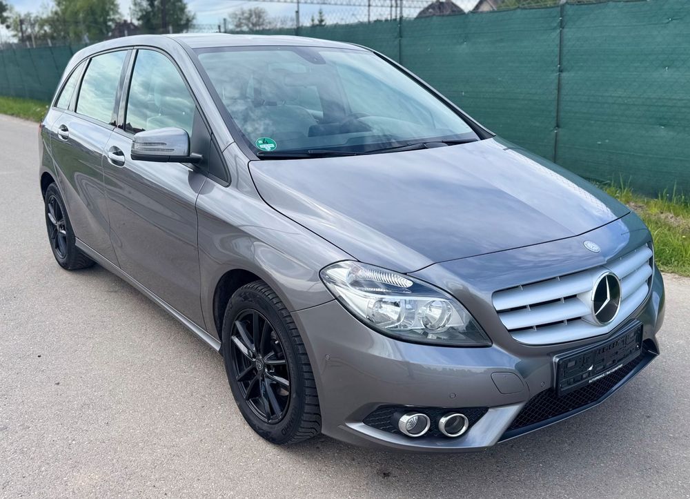 Mercedes-Benz B W246 180 d 7G-DCT Edition 2014