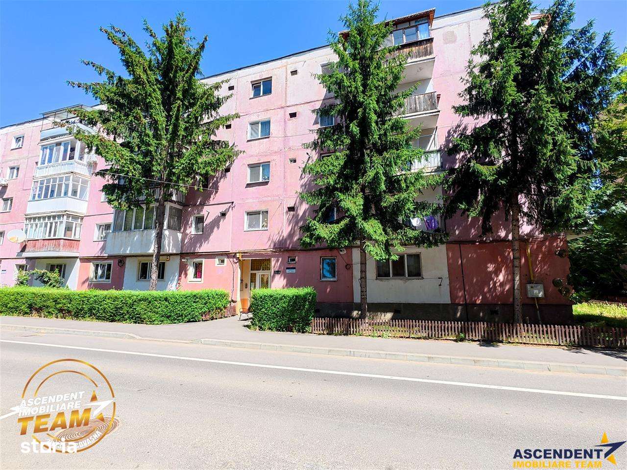 FILM! Apartament cu structura de 63mp, orientare vestica, cu doua balc - Imagine principală: 2/15