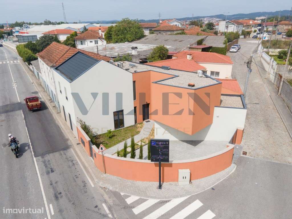 Moradia T3 de Luxo na Trofa-38