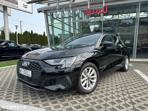 Audi A3 35 TFSI S tronic - 1