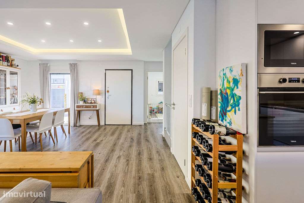 Moradia T4 com jardim, Fernão Ferro-27