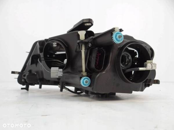 LAMPA PRAWY PRZOD XENON LED AUDI A3 8P LIFT ORG - 2