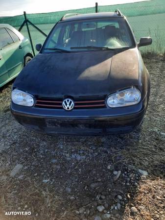 Dezmembrez VW Golf 4 - 3