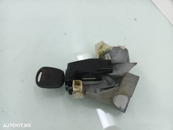 Contact cu cheie Toyota YARIS 1.3 VVT-I  2SZF 2005-2010  0846-7k0591 - 1