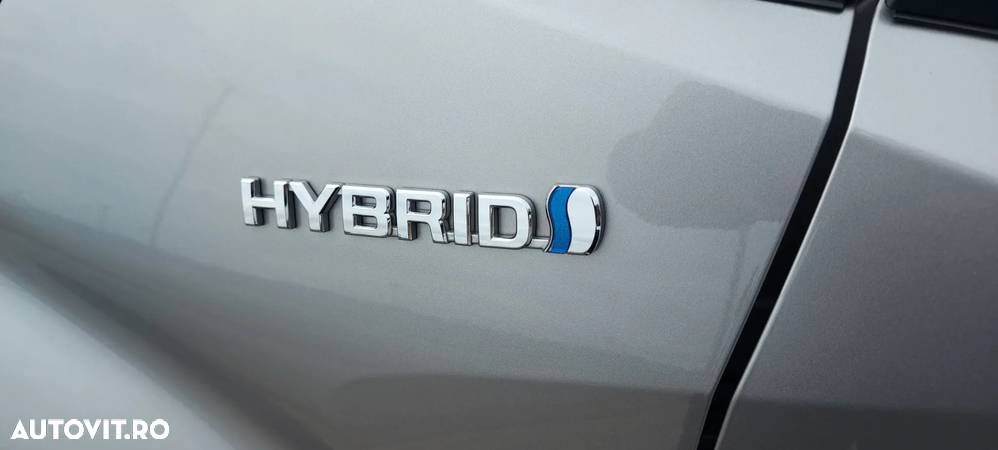 Toyota C-HR 2.0 Hybrid Team Deutschland - 16