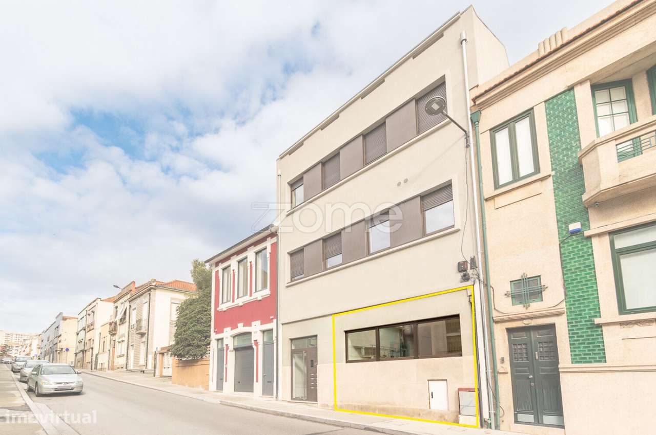 Amplo T1 com Terraço — Campanhã | Porto - Grande imagem: 2/21