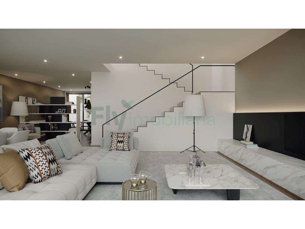 Moradia em Banda T3 em Condominio de Luxo em Urgezes, Guimarães - Grande imagem: 4/6