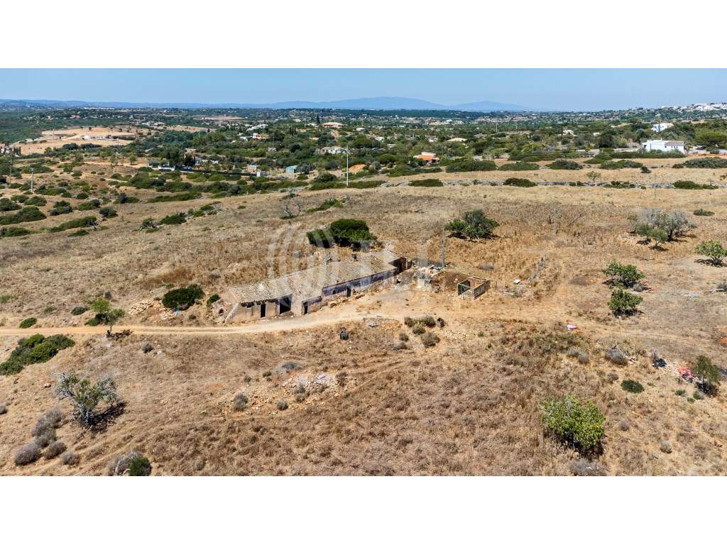 Terreno na Aldeia da Luz, Lagos, Algarve - Grande imagem: 2/26