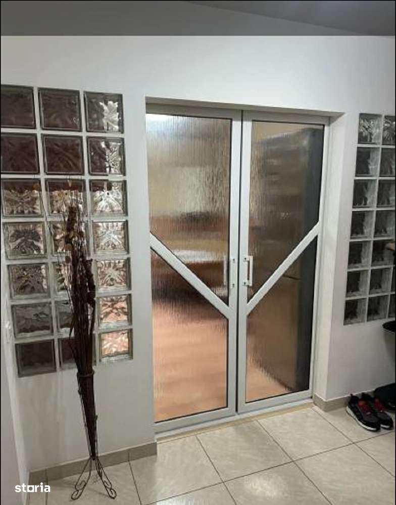 39026  Apartament 3 camere Cet-3