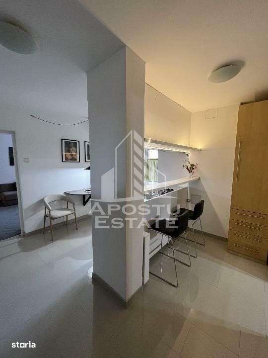 Apartament 1 cameră , AC, renovat , central - Imagine principală: 5/9