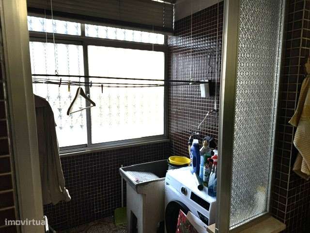 Apartamento T5 na Rua do Campo Alegre-20