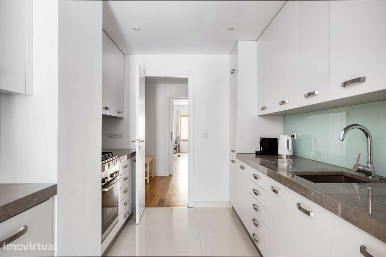 Furnished Apartment with parking in Santo António - Grande imagem: 5/20