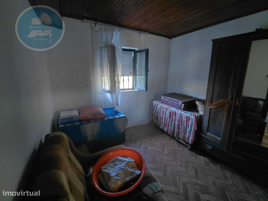 Casa Rústica em Pedra com Terreno para Restauro - Cambeses, Cabecei...-28