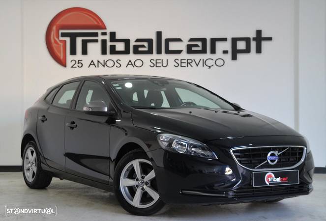 Volvo V40 1.6 D2 Momentum - 1