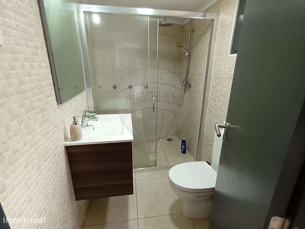 Moradia T4 para venda-6