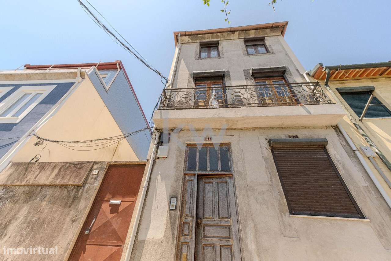 T1 totalmente renovado com jardim privativo - Grande imagem: 3/15