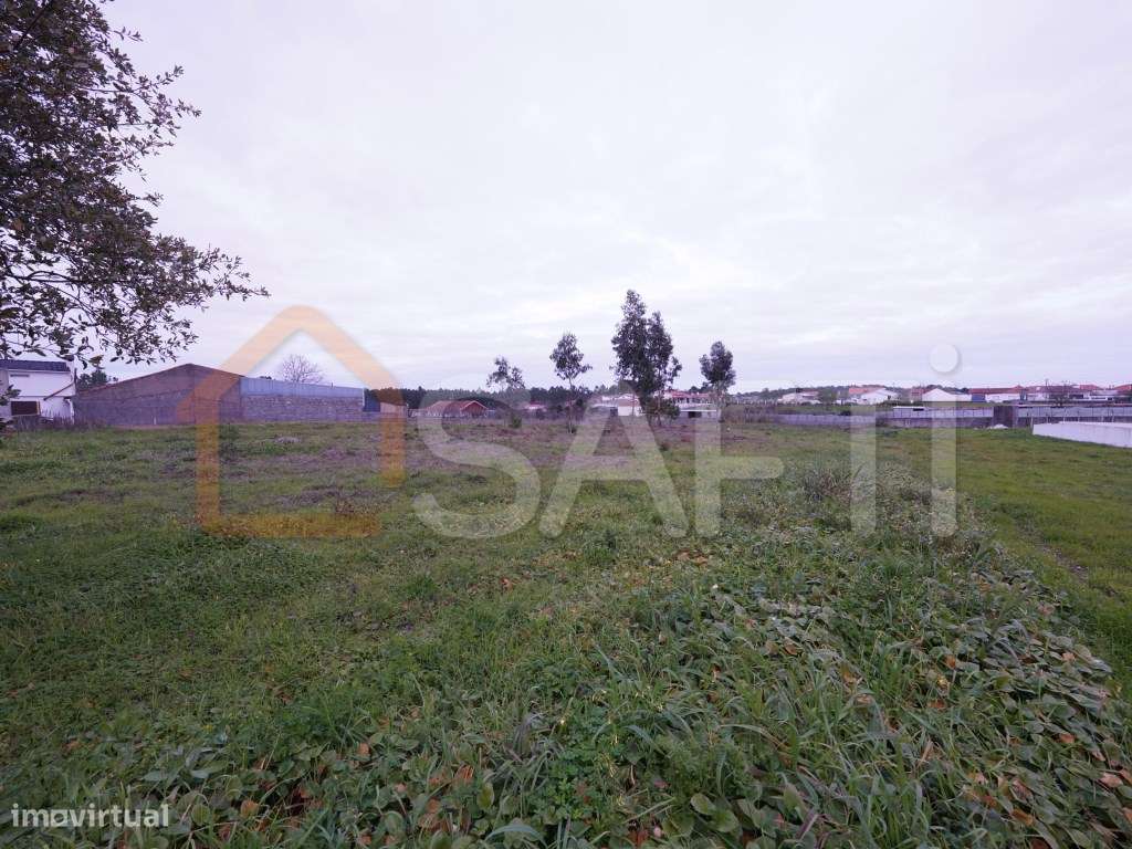 Terreno para construção - Grande imagem: 3/13