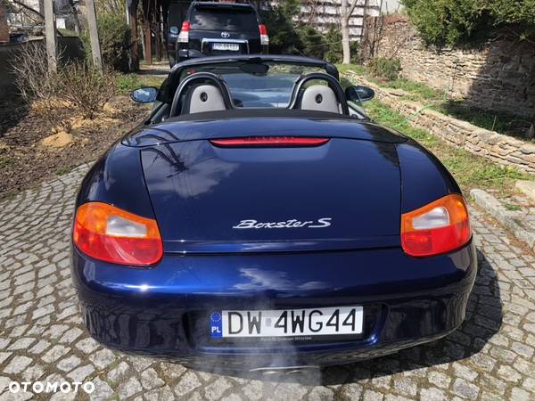 Porsche Boxster - 4