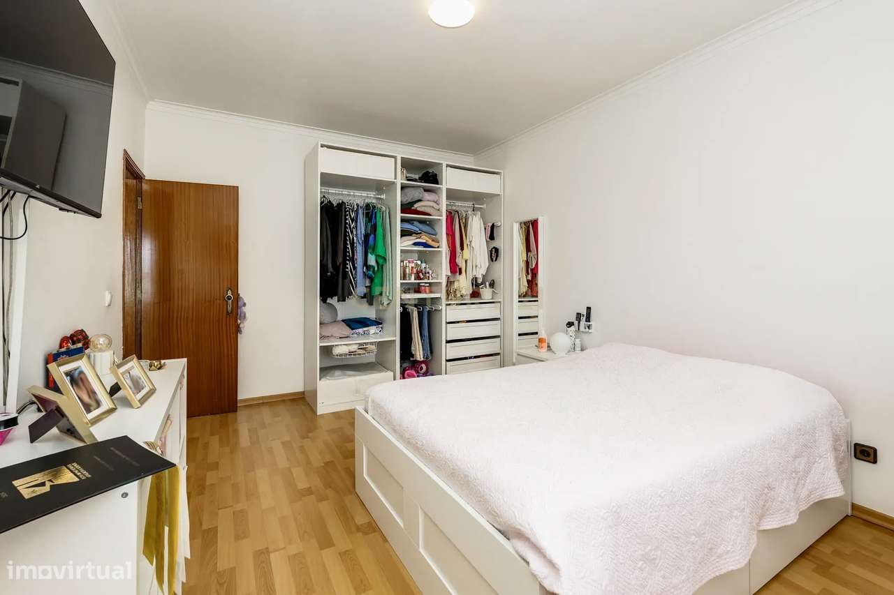 Excelente Moradia T3+1 em Vale de Milhaços, Seixal-16