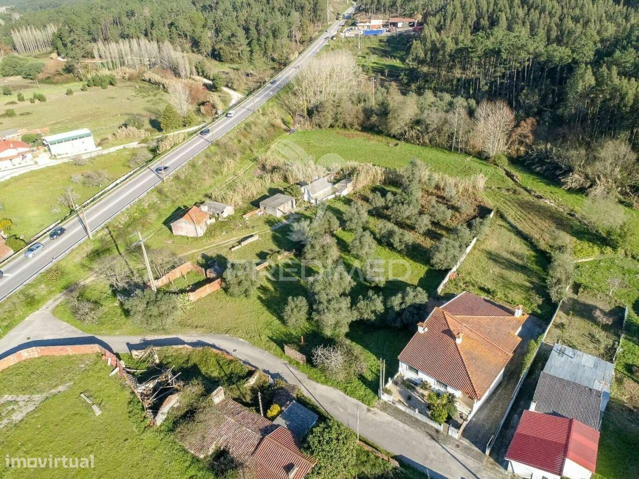 Ruina T3 para reconstrução total - Grande imagem: 4/10