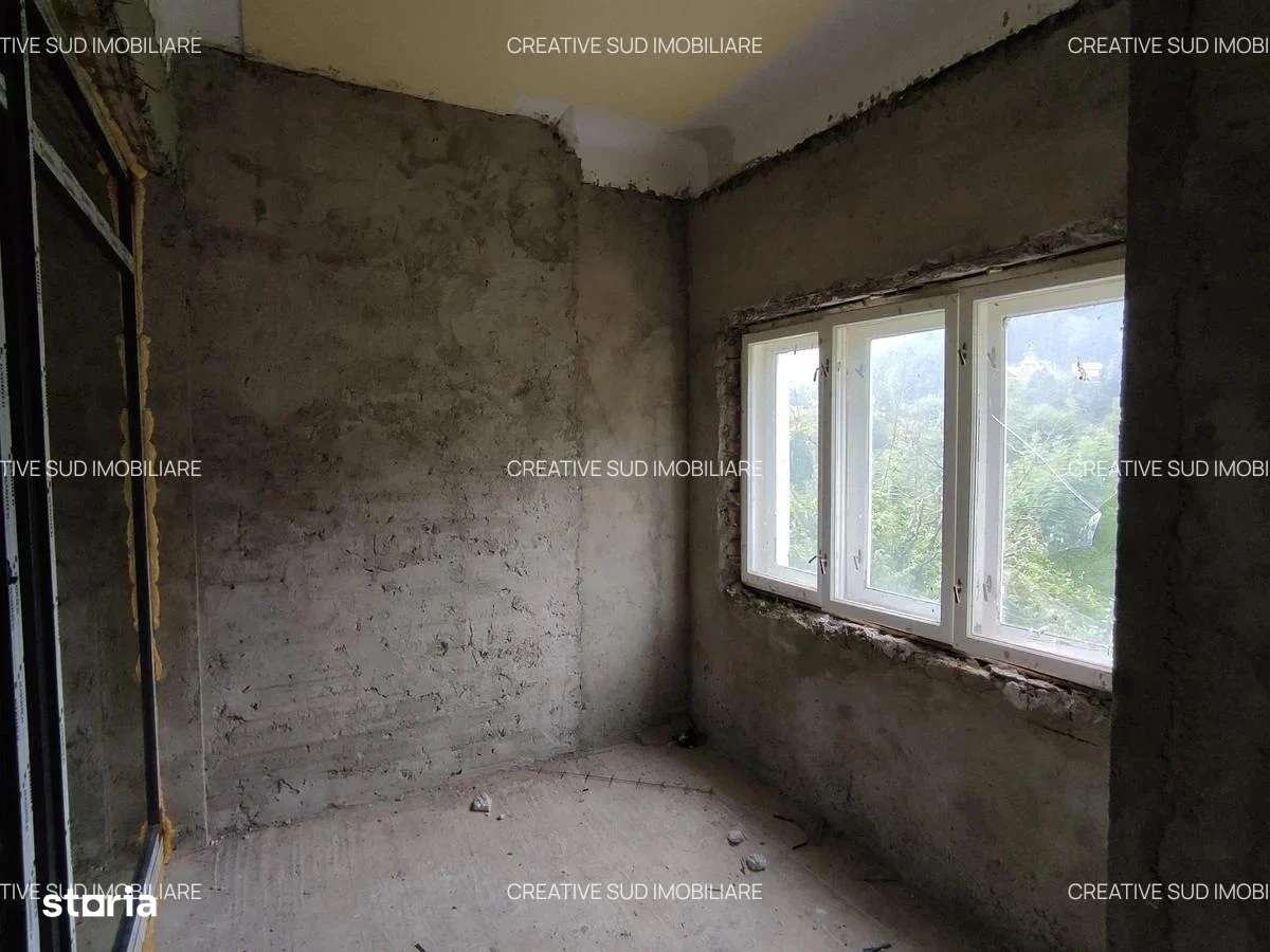 Sinaia / Peles - Vila D+P+M - 10 Camere - 260 mp utili - 700 mp teren-11