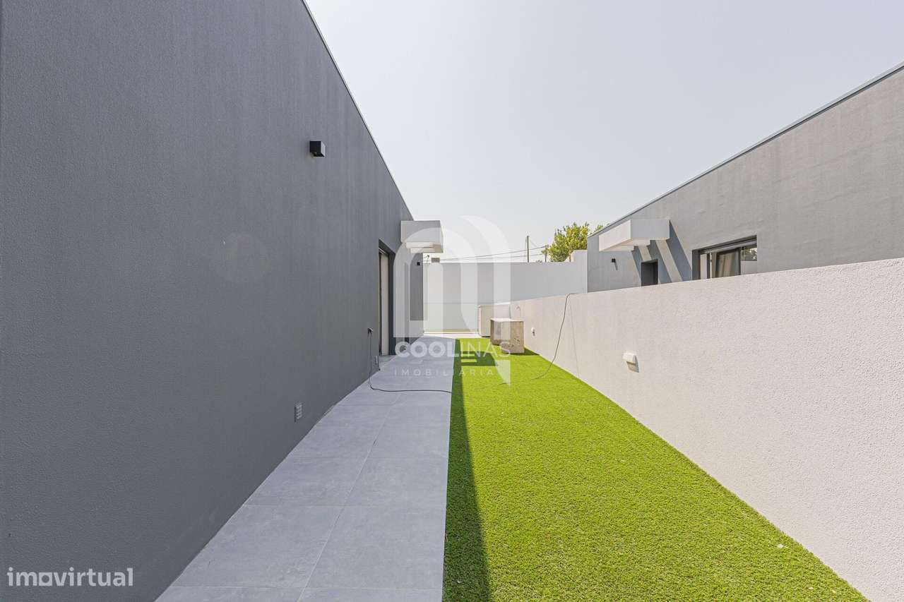Fantástica Moradia Térrea T3+1 com Piscina de água salgada e aquecida-45