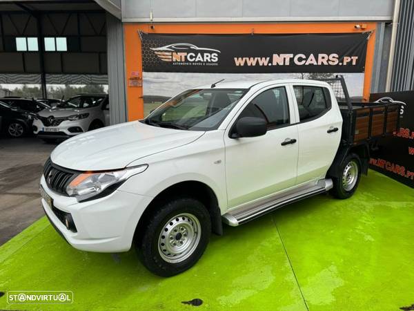 Mitsubishi L200 2.4 DI-D CD Invite 4WD - 1