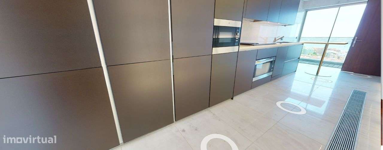 Apartamento T4 de Luxo no Restelo com vista sobre o Tejo e Lisboa-8