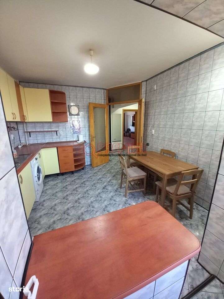 Bd.Alexandru Obregia - Apartament 4 Camere - Etaj intermediar-10