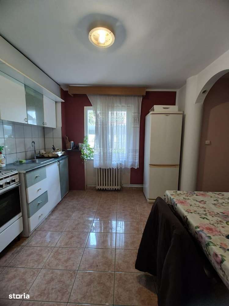 De vânzare apartament 3 camere, parter, zona M. Viteazu, 75,57mp - Imagine principală: 4/15