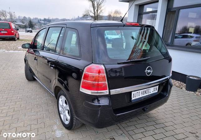 Opel Zafira - 4