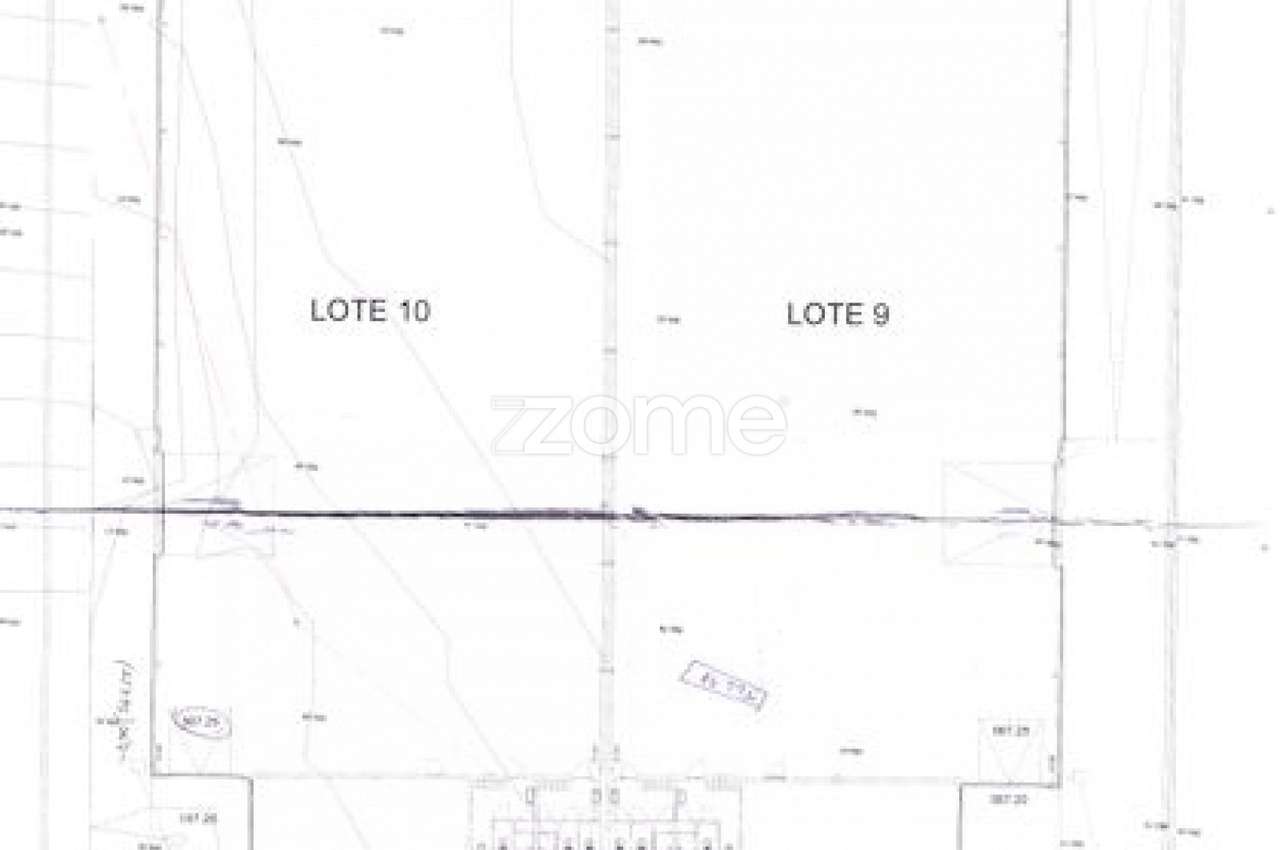 Armazém, 1 350 m², Vila Real (Nossa Senhora da Conceição, São Pedro e São Dinis) - Grande imagem: 2/12