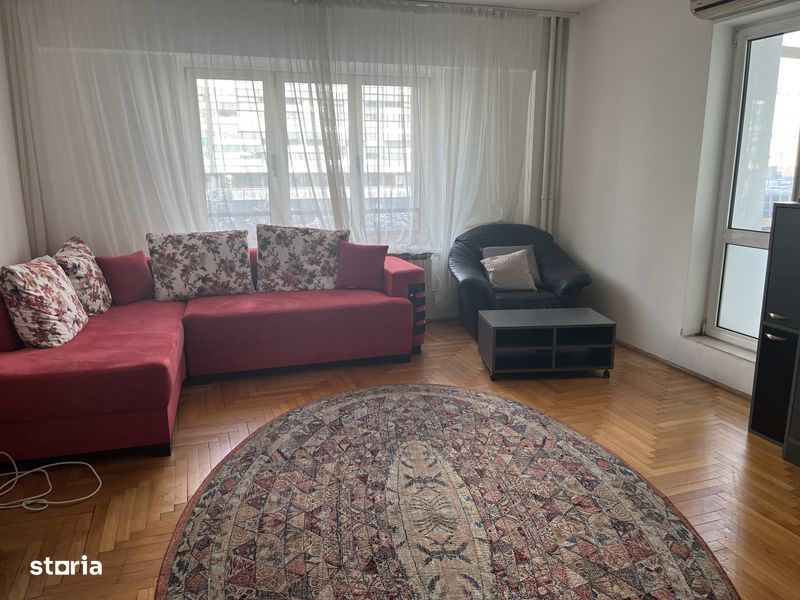 Proprietar inchiriez ap 4 camere Piata Victoriei