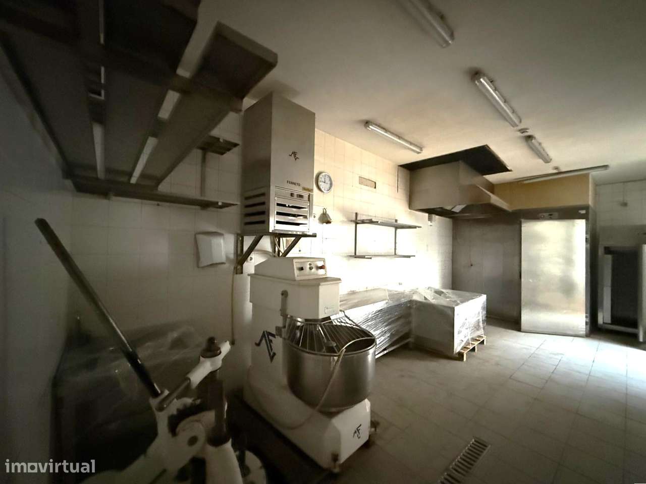 Estabelecimento comercial em Esmoriz-37